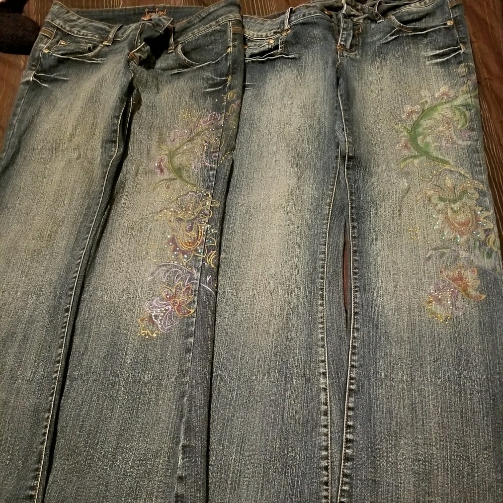 Jeans both pair for 40